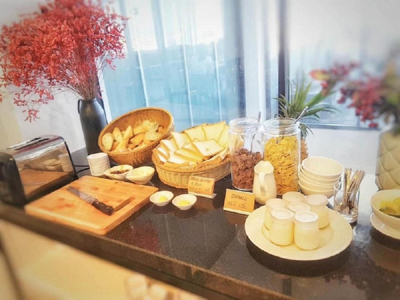 Hotel Lavender Riverside Đà Nẵng
