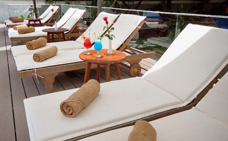Aries Hotel 3*