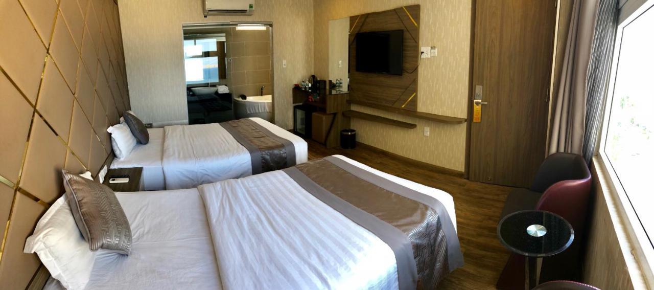 New Sun Hotel