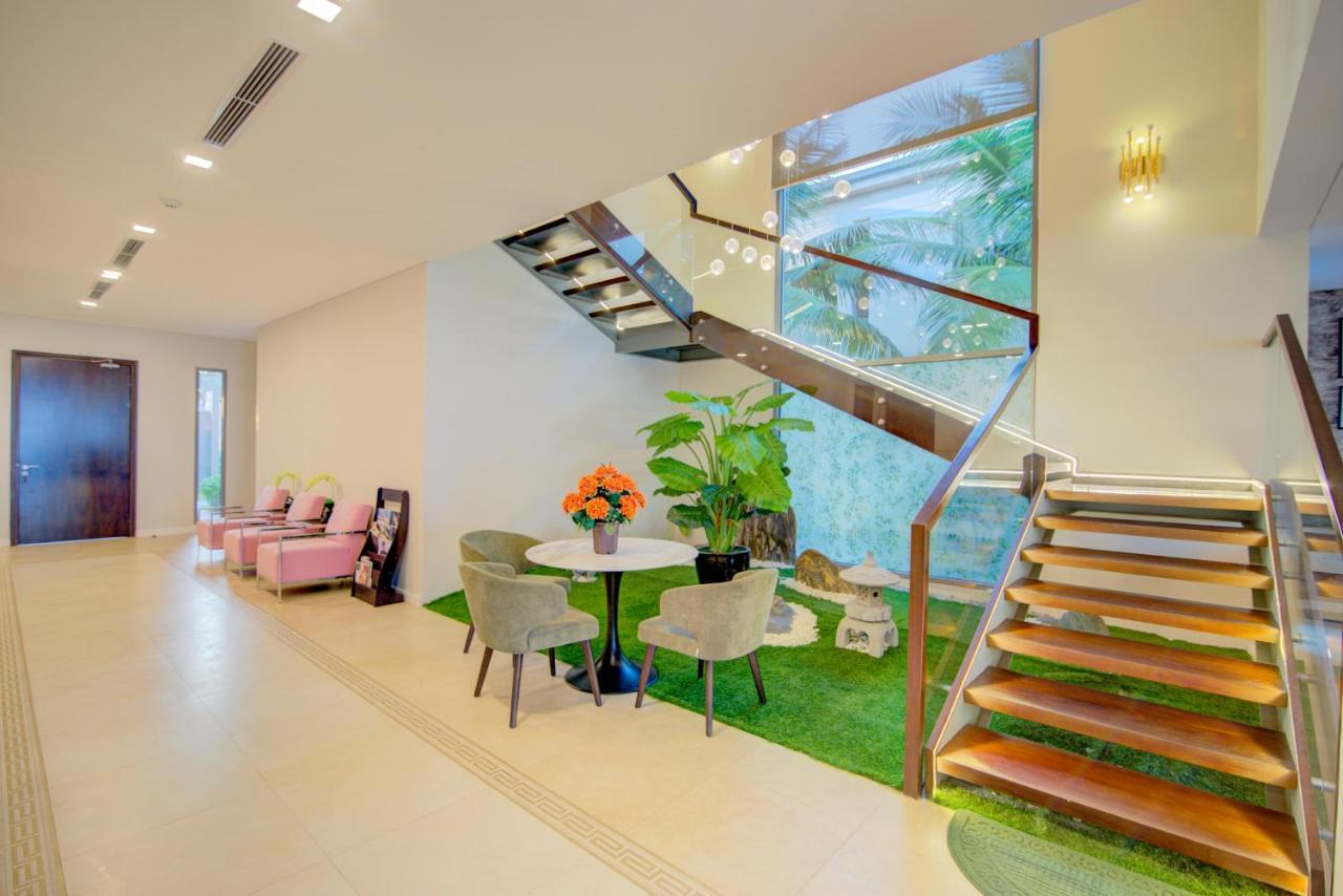Villa The Five 8 Bedrooms Beachfront - K3 Da Nang