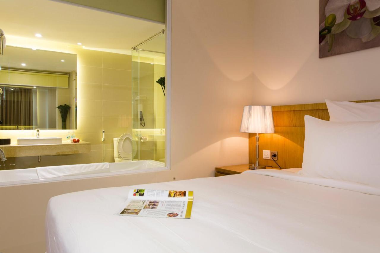 Rosaka Hotel