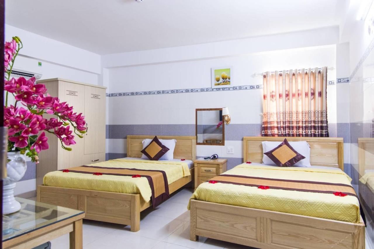 Khach San Flower Sky Hotel 3*