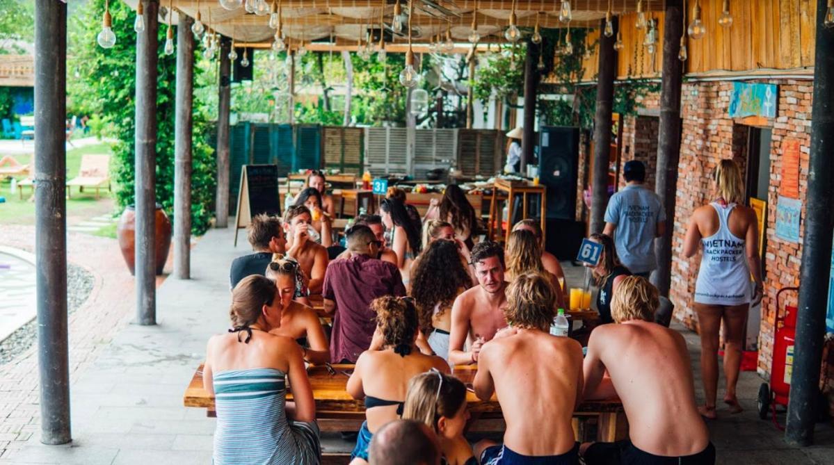 Vietnam Backpacker Hostels - Ninhvana Nha Trang