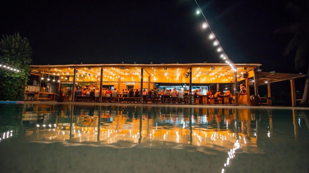 Vietnam Backpacker Hostels - Ninhvana