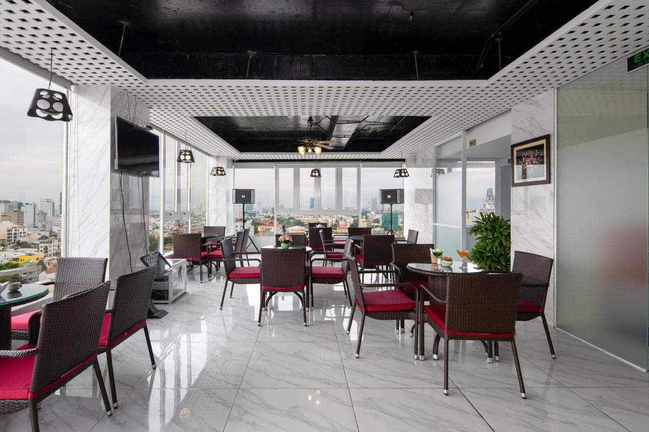 Crystal Boutique By Thg 4*