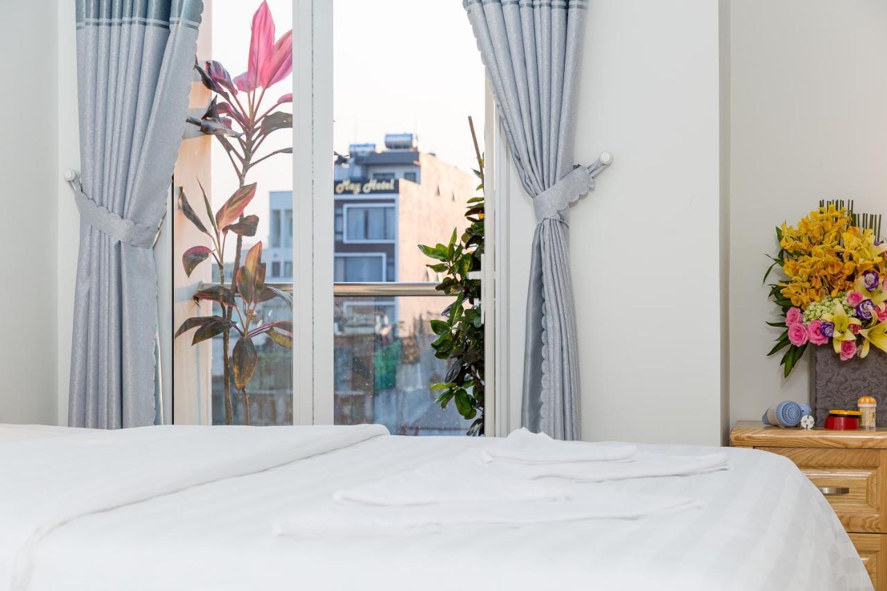 Thanh & Apartment