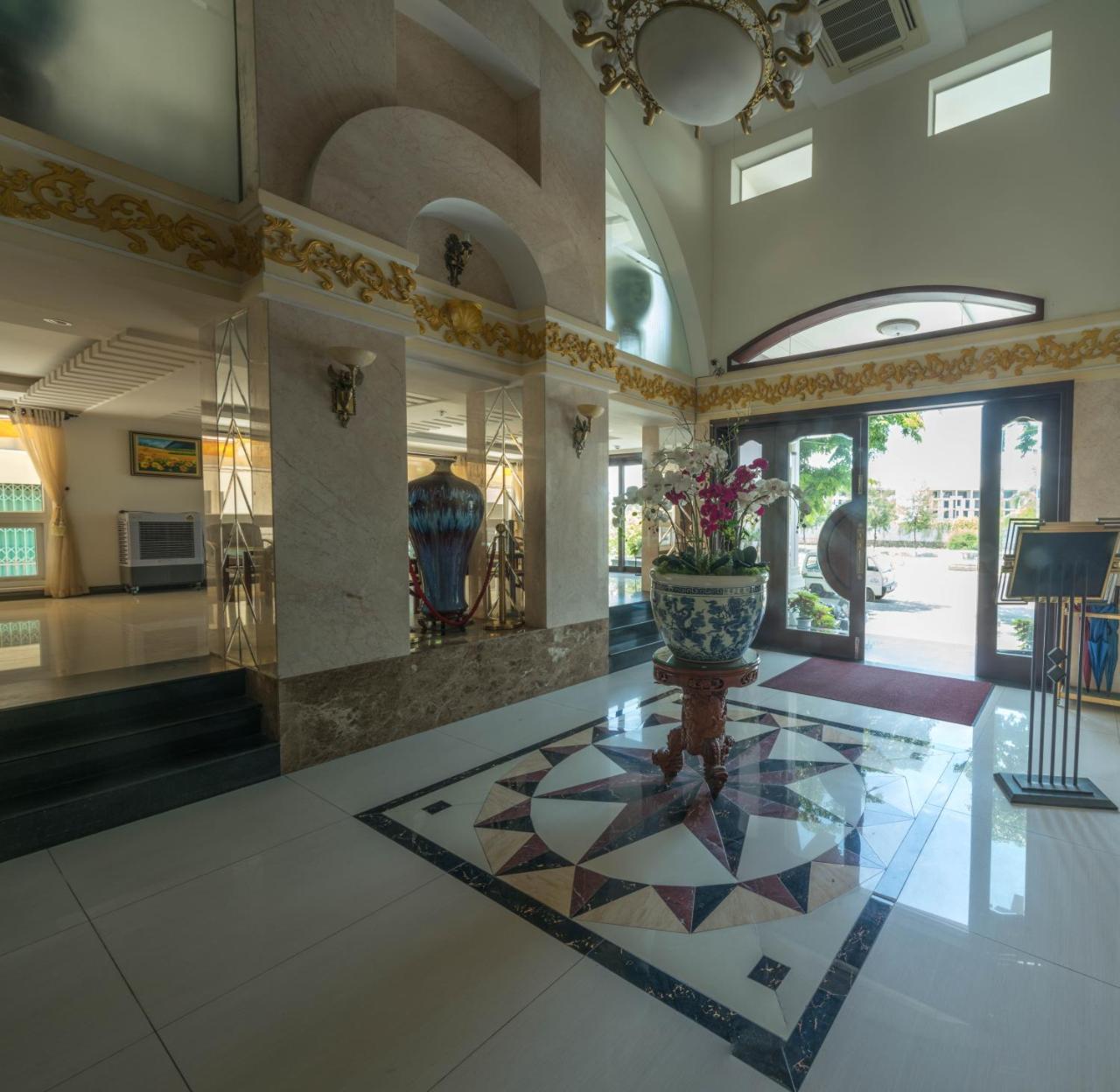 Hoang Linh Dan Hotel