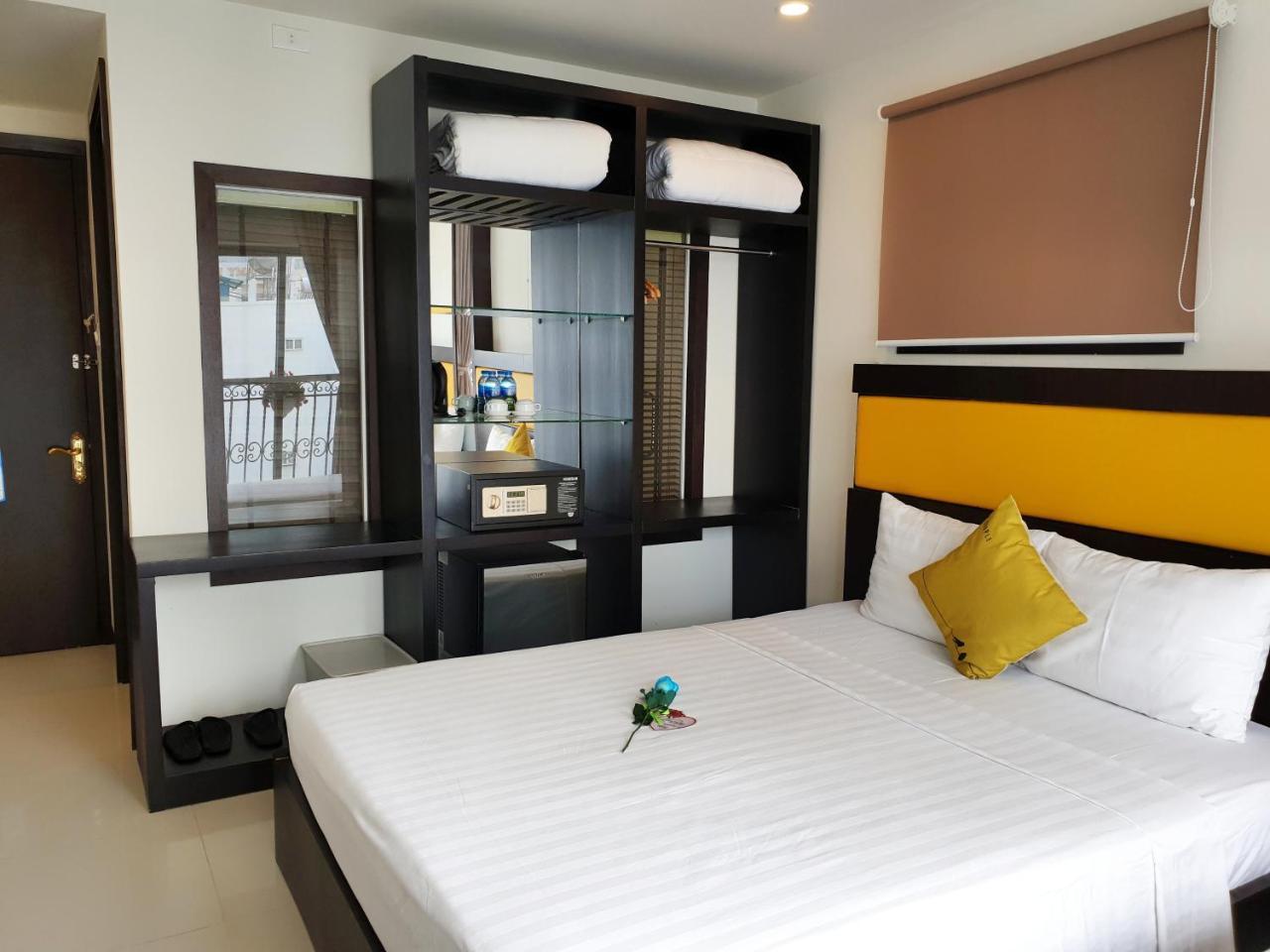 Hotel Tokia 2*