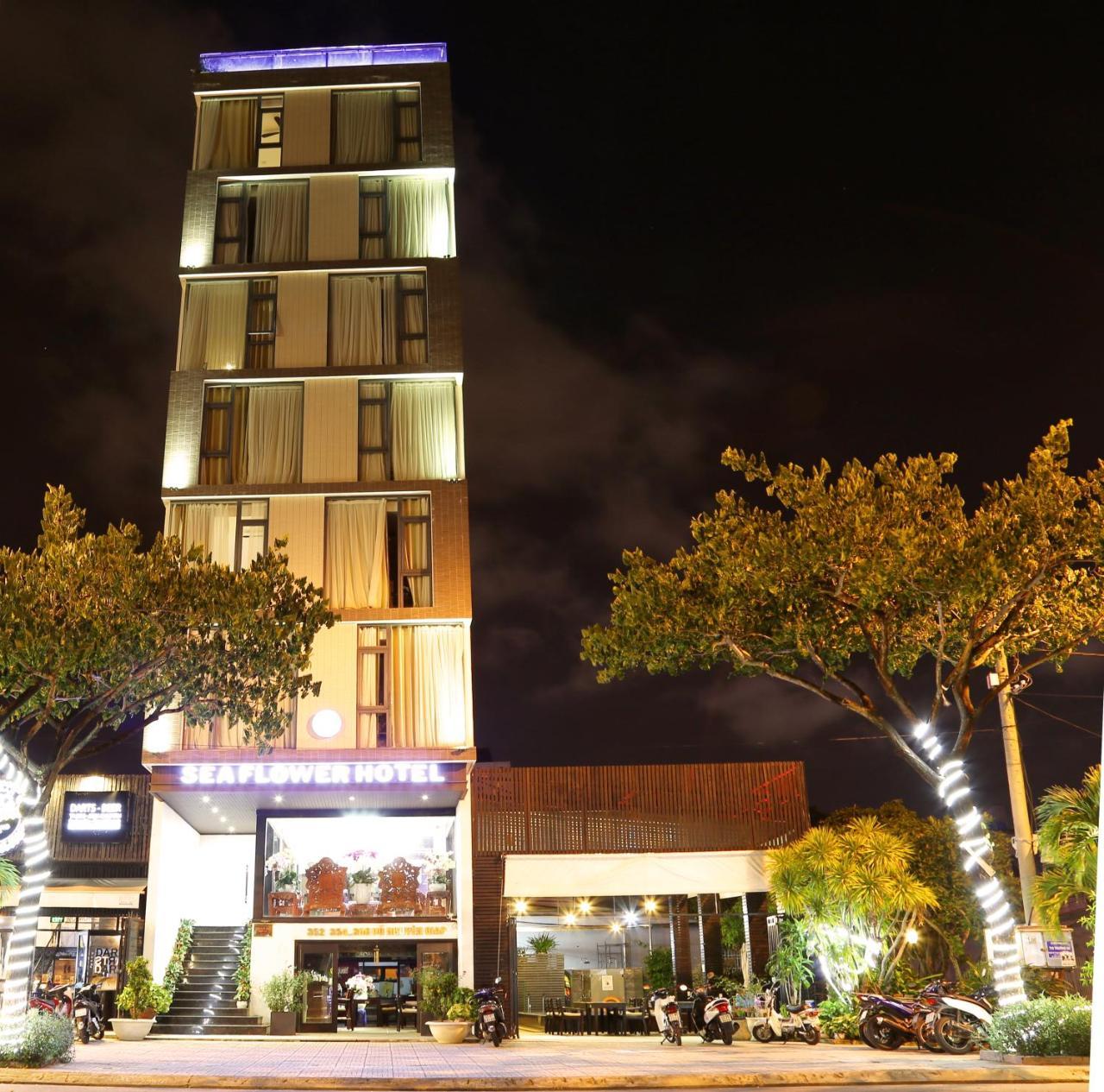 Sea Flower Hotel Da Nang
