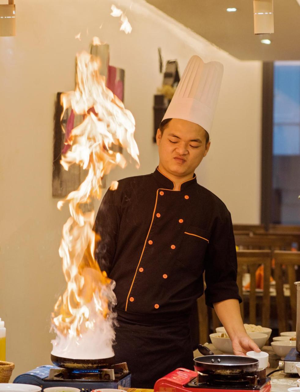 Helios Boutique & 4* Da Nang