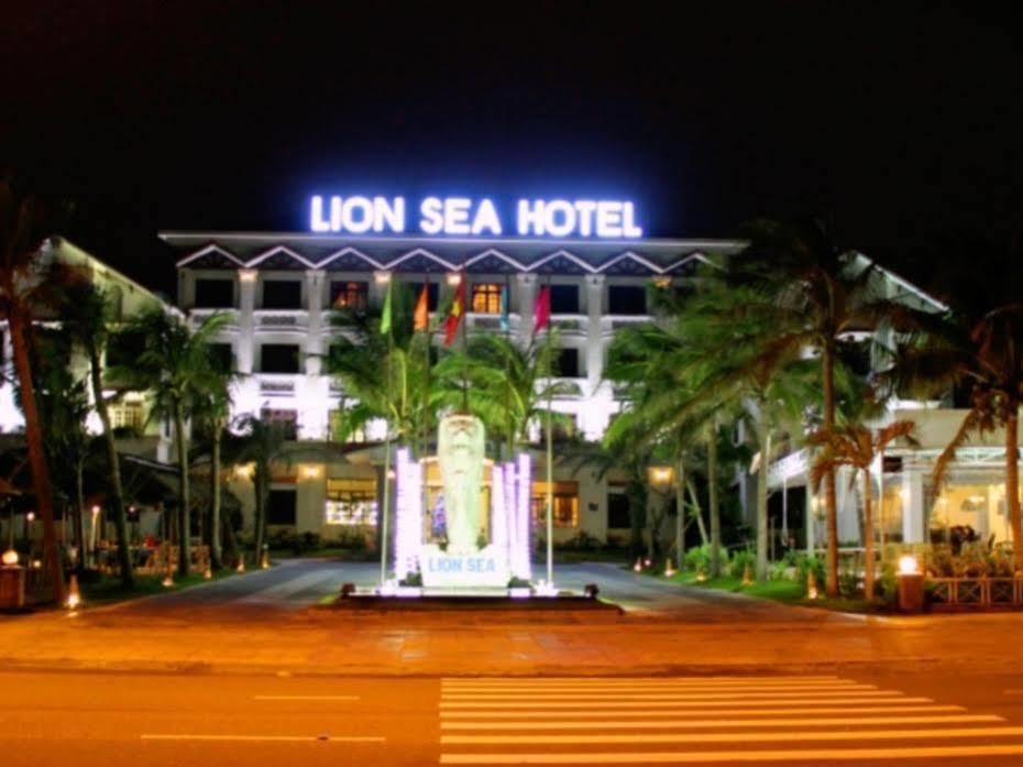 Lion Sea