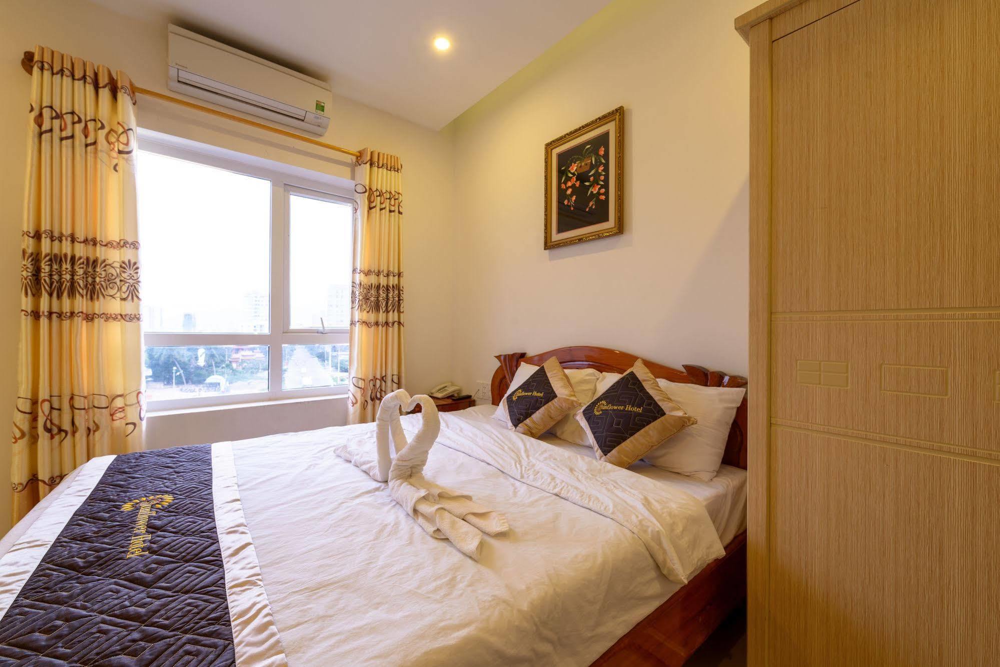Sunflower Hotel