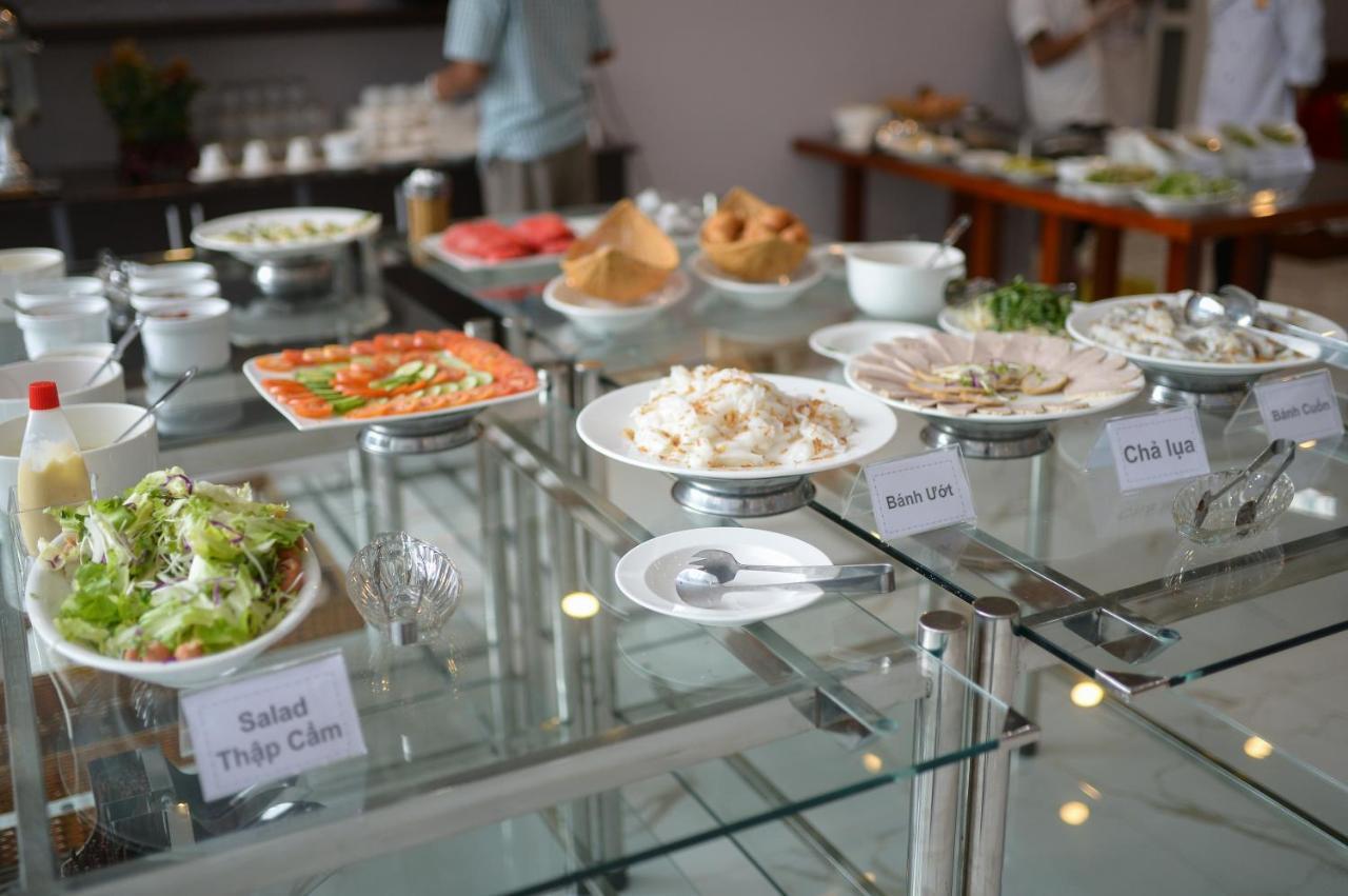 Hotel Khach San San Ho