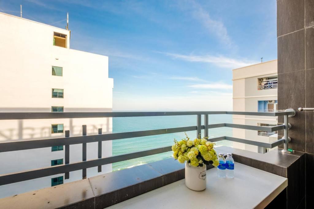 Khách sạn hẻo lánh Sea View