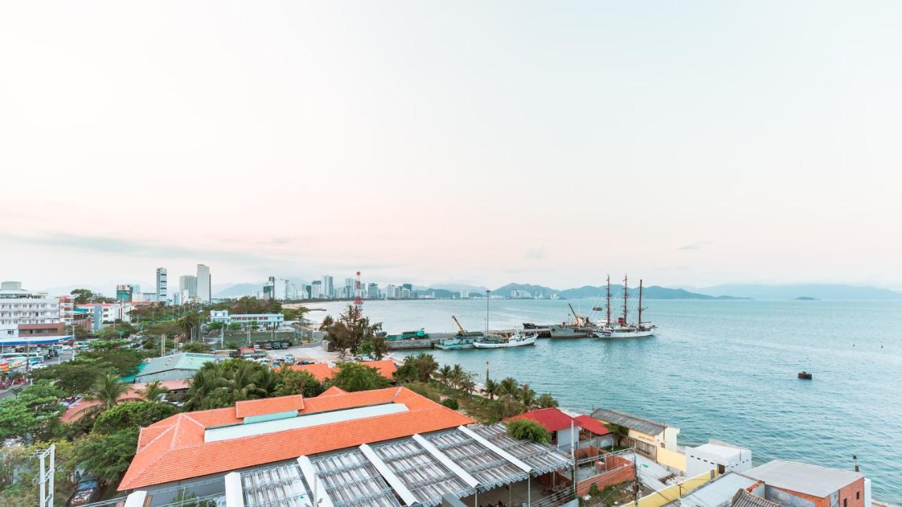 Khách sạn Hướng Biển Aqua