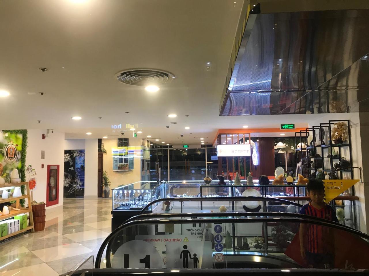 Chung Cư 40 M² Có 1 Tắm Riêng ở Quận Tân Bình 4*