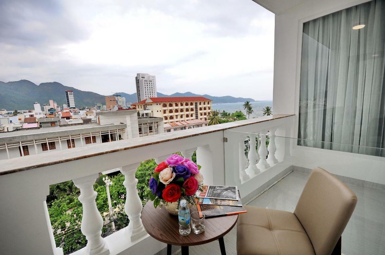For Hotel Nha Trang