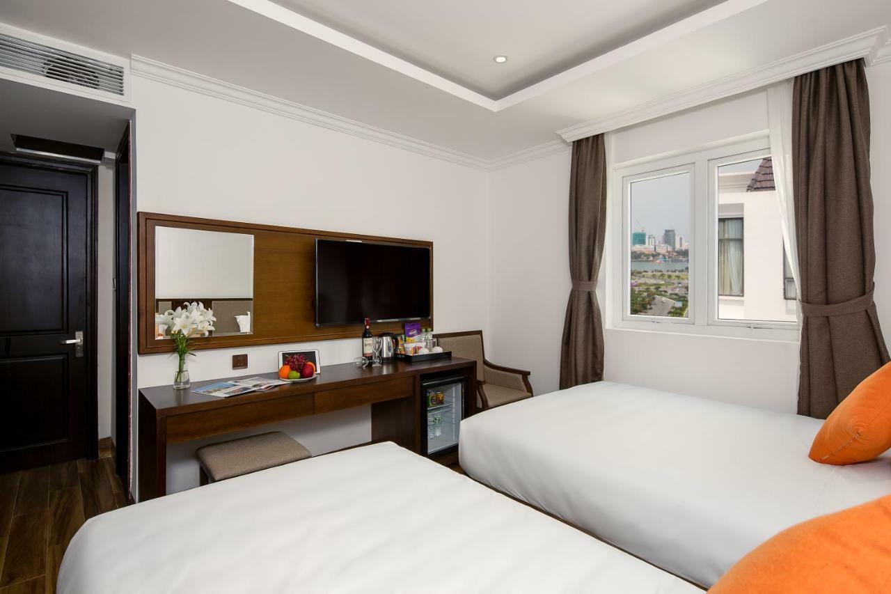 Khách sạn Khách Sạn&căn Hộ Roliva 4*