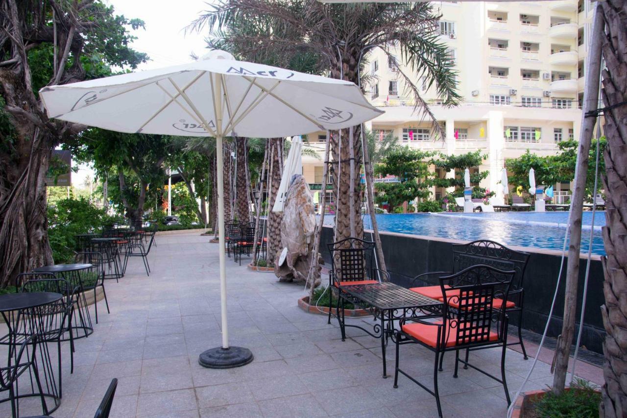 Dolphin Apartment Nha Trang