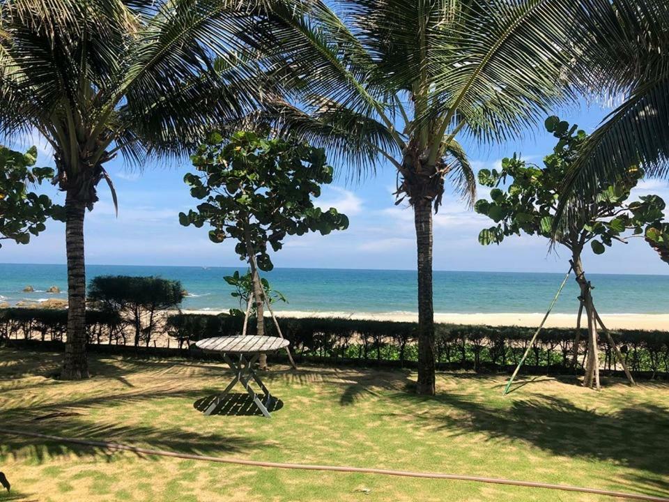 Resort Golden Lotus Ke Ga