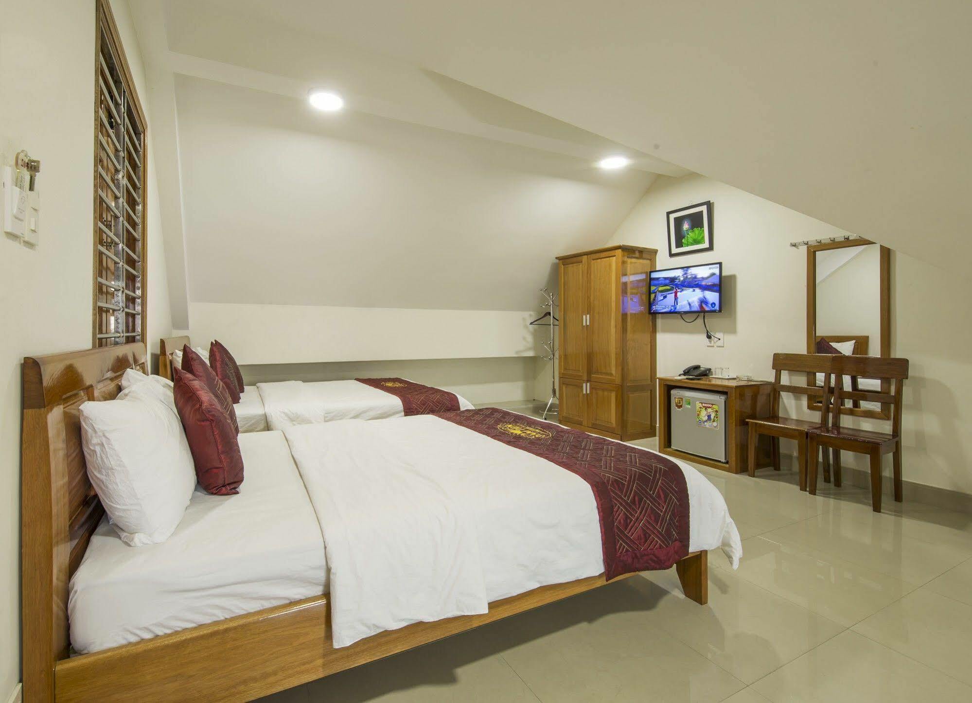 Dam Tien Hotel 2* Da Nang
