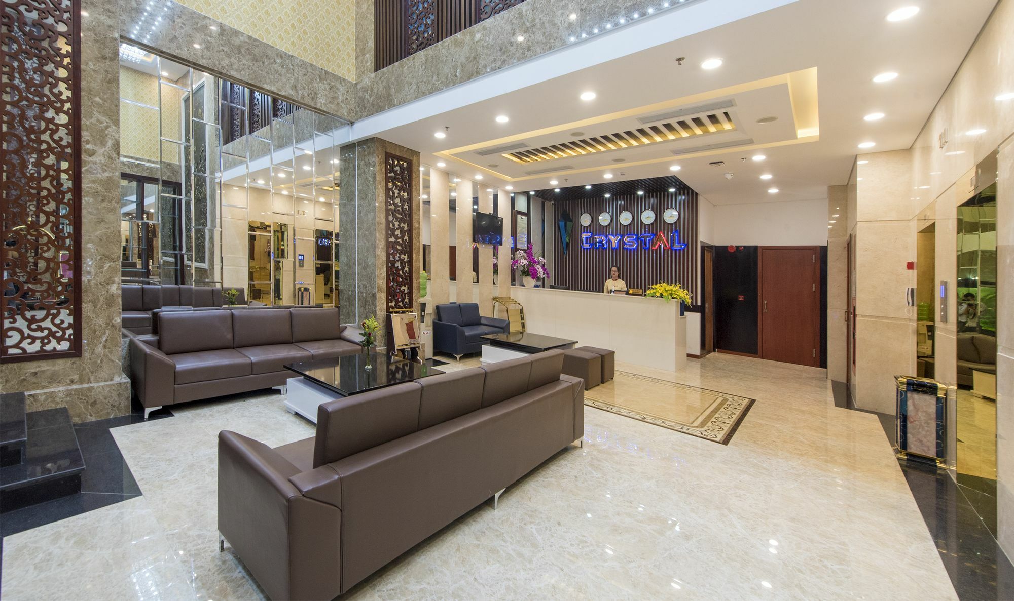 Crystal Boutique By Thg 4*
