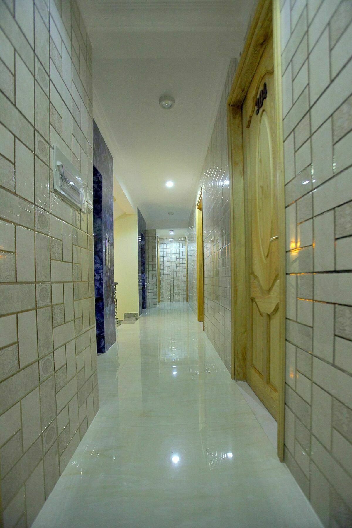 Happy Star Hotel