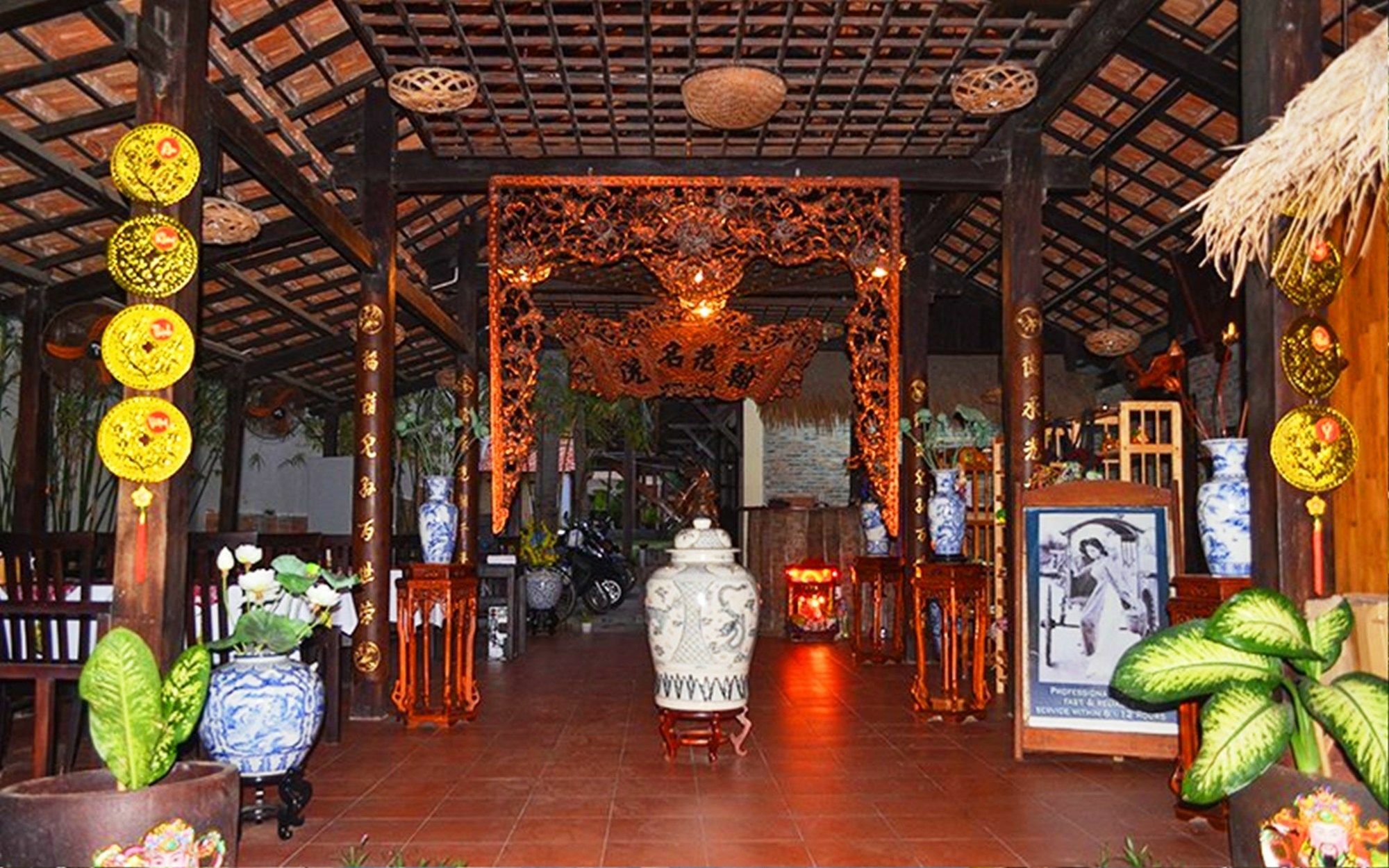 Hotel Rang Garden Hill Side