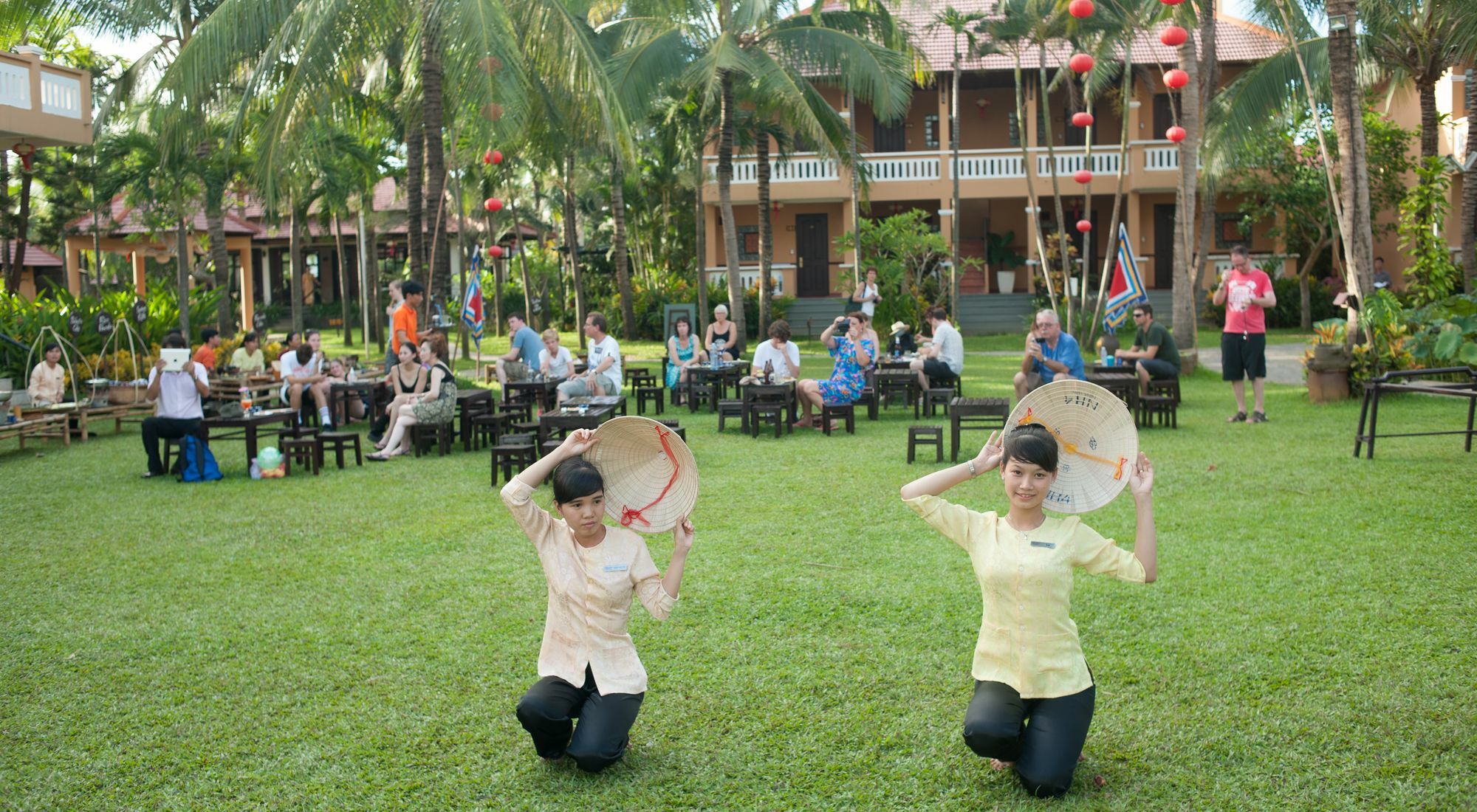 Vinh Hung Riverside Resort&spa Resort