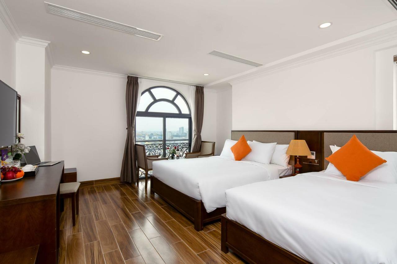 Khách sạn Khách Sạn&căn Hộ Roliva 4*