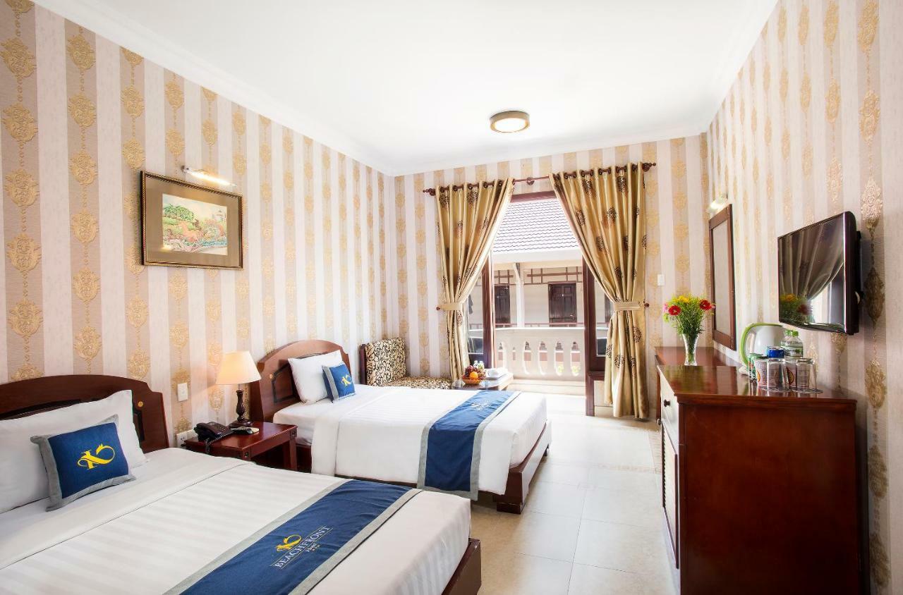Beachfront Khách sạn 3*