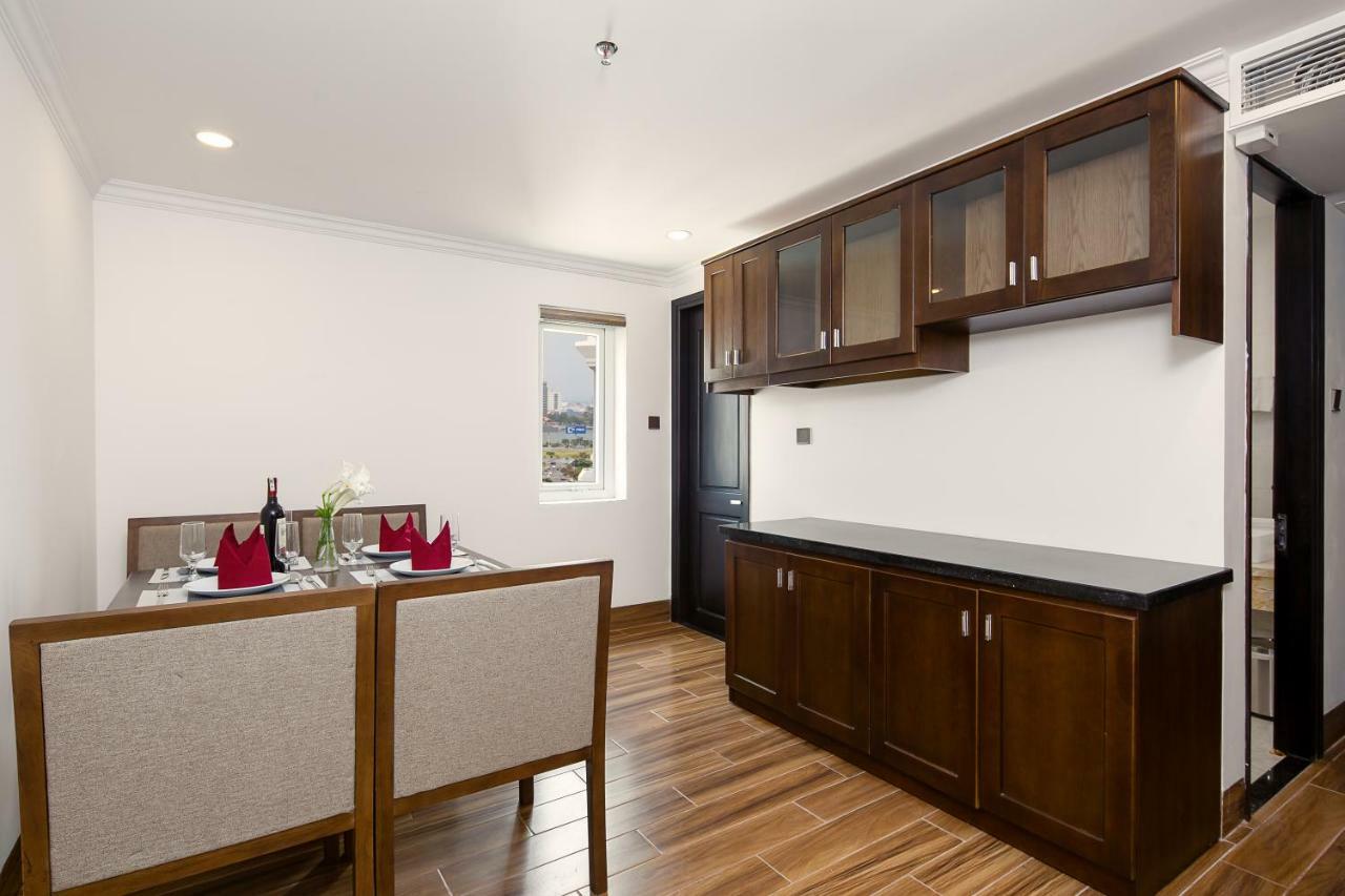 Khách sạn Khách Sạn&căn Hộ Roliva 4*