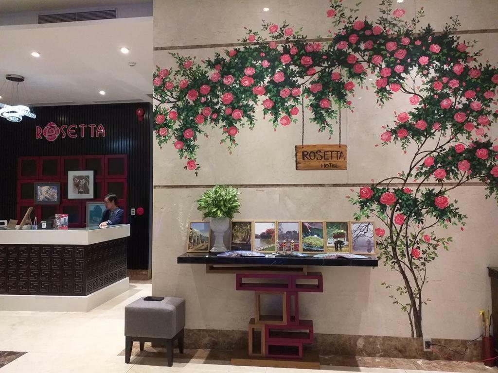 Rosetta & Hotel
