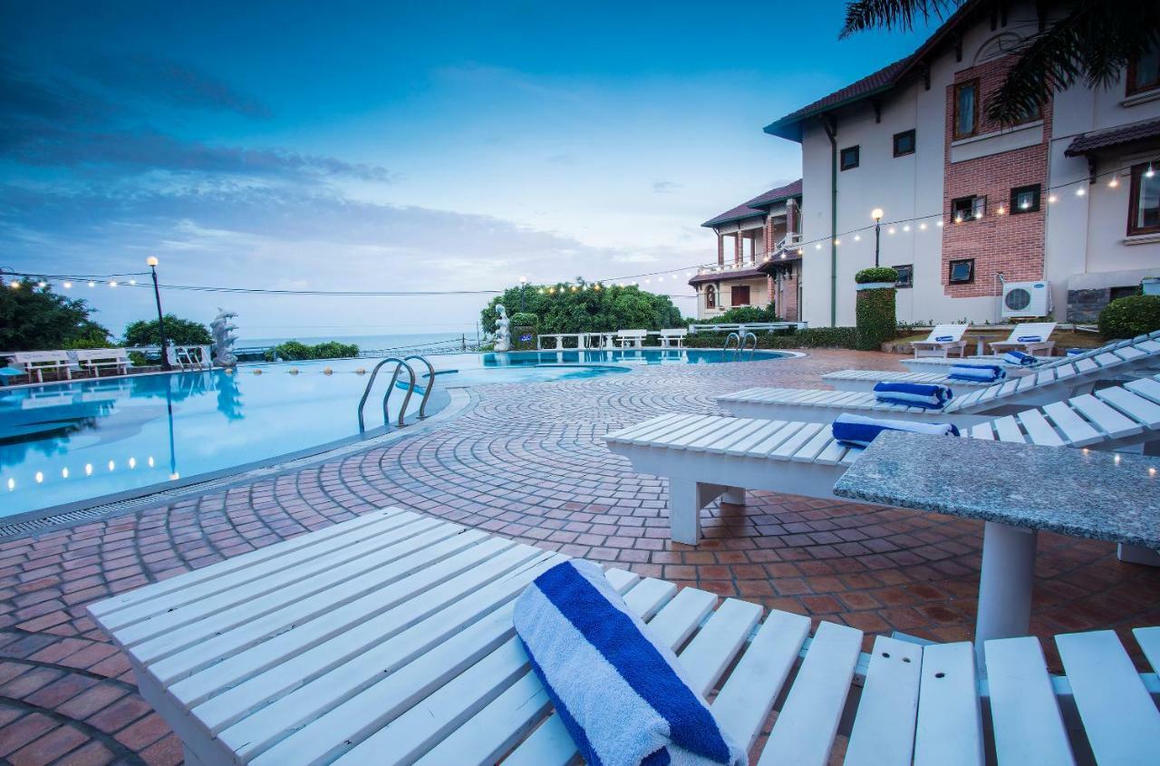 Beachfront 3* Vũng Tàu