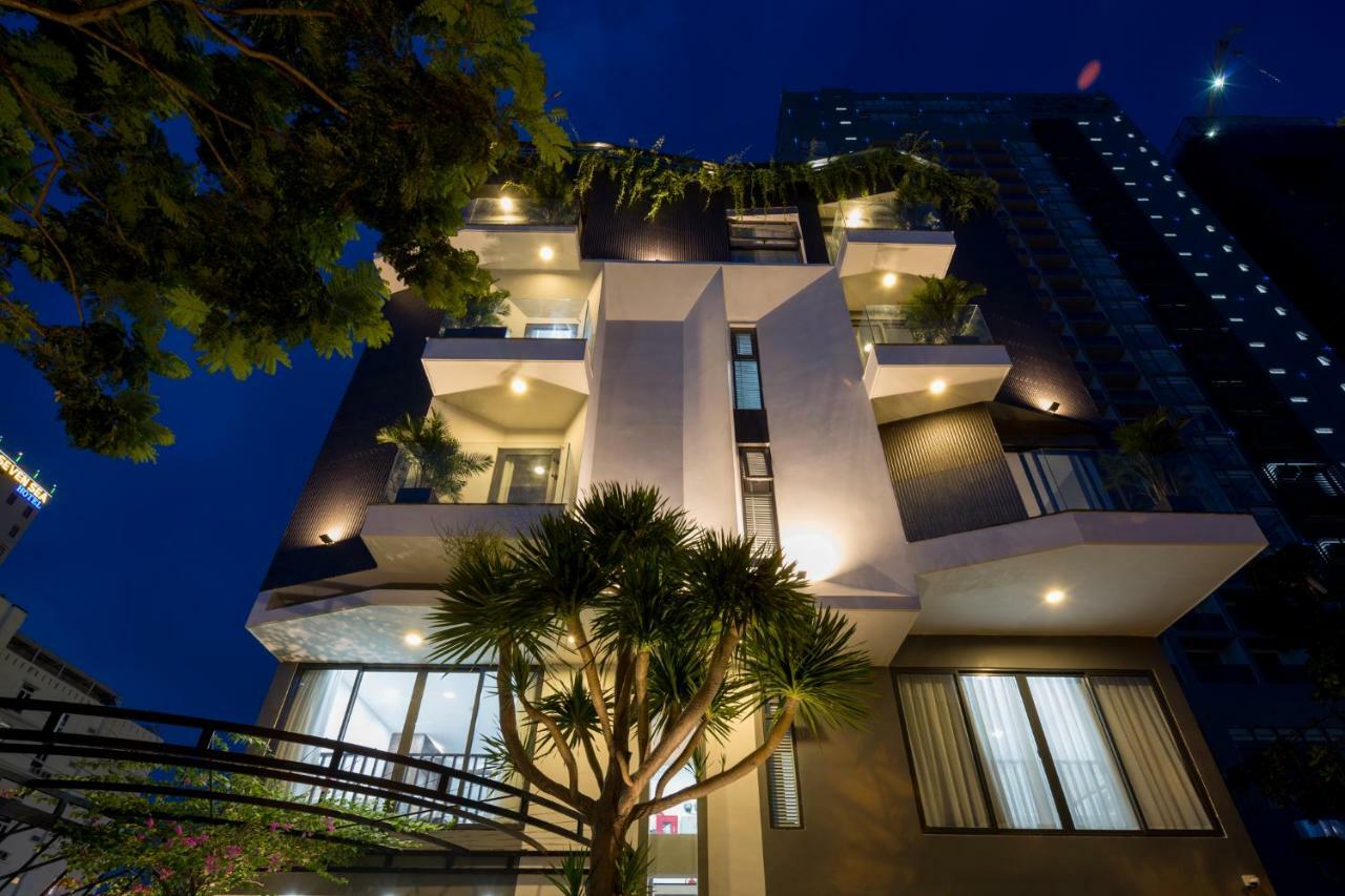 Dana Hotel
