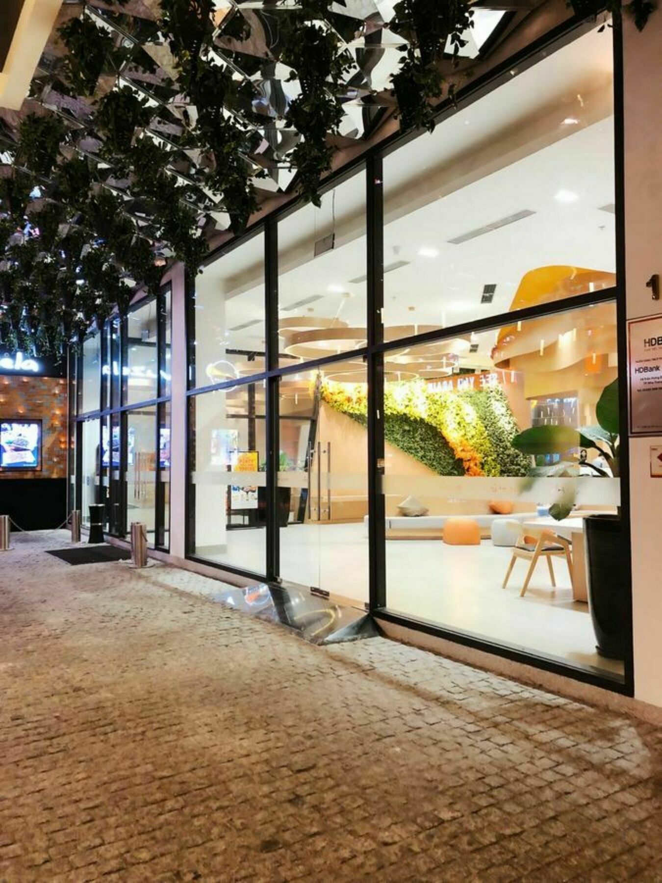 Parama Balcony Beachfront 4*