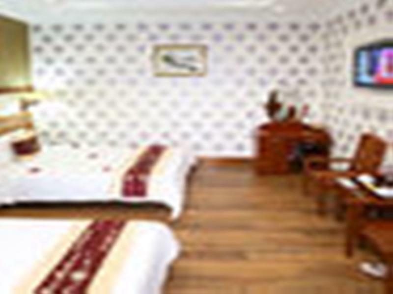 Hotel River