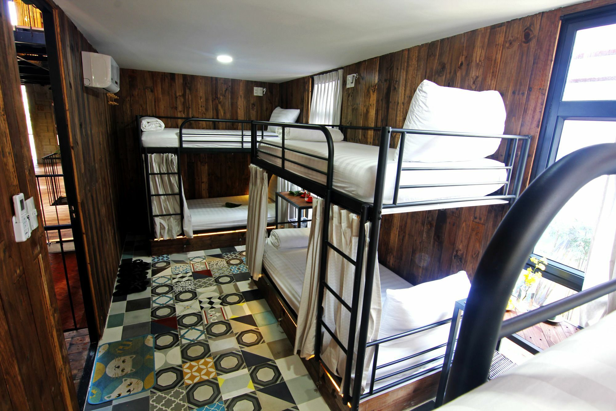 Rom Casa *