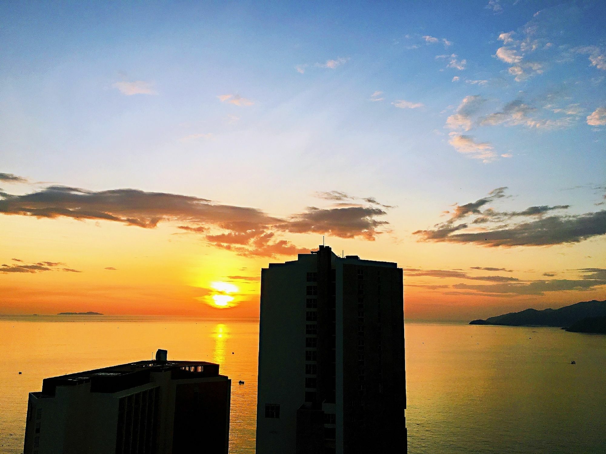 Apartment Sea View By Vievid