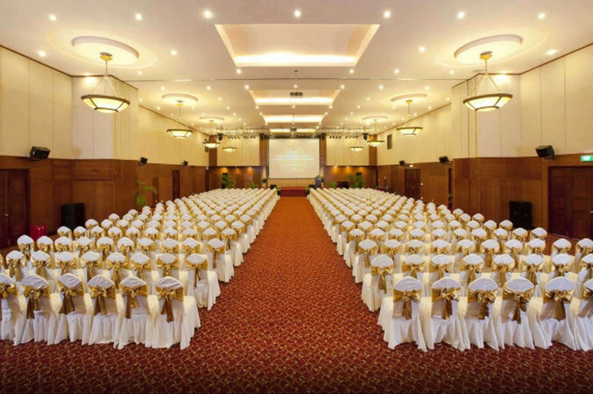 Khu nghỉ mát Marriott & Spa, Non Nuoc
