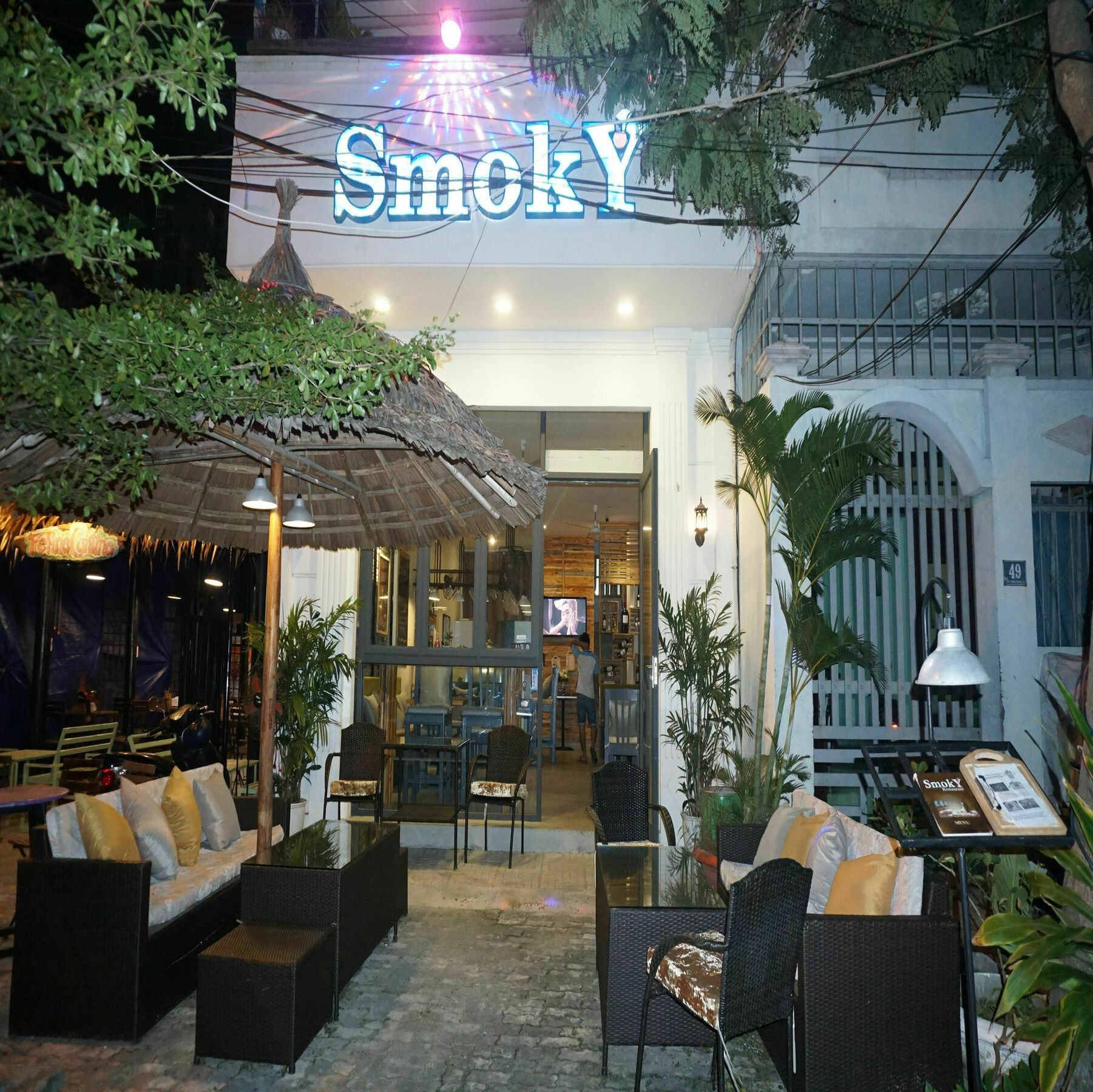 Victori Khách sạn