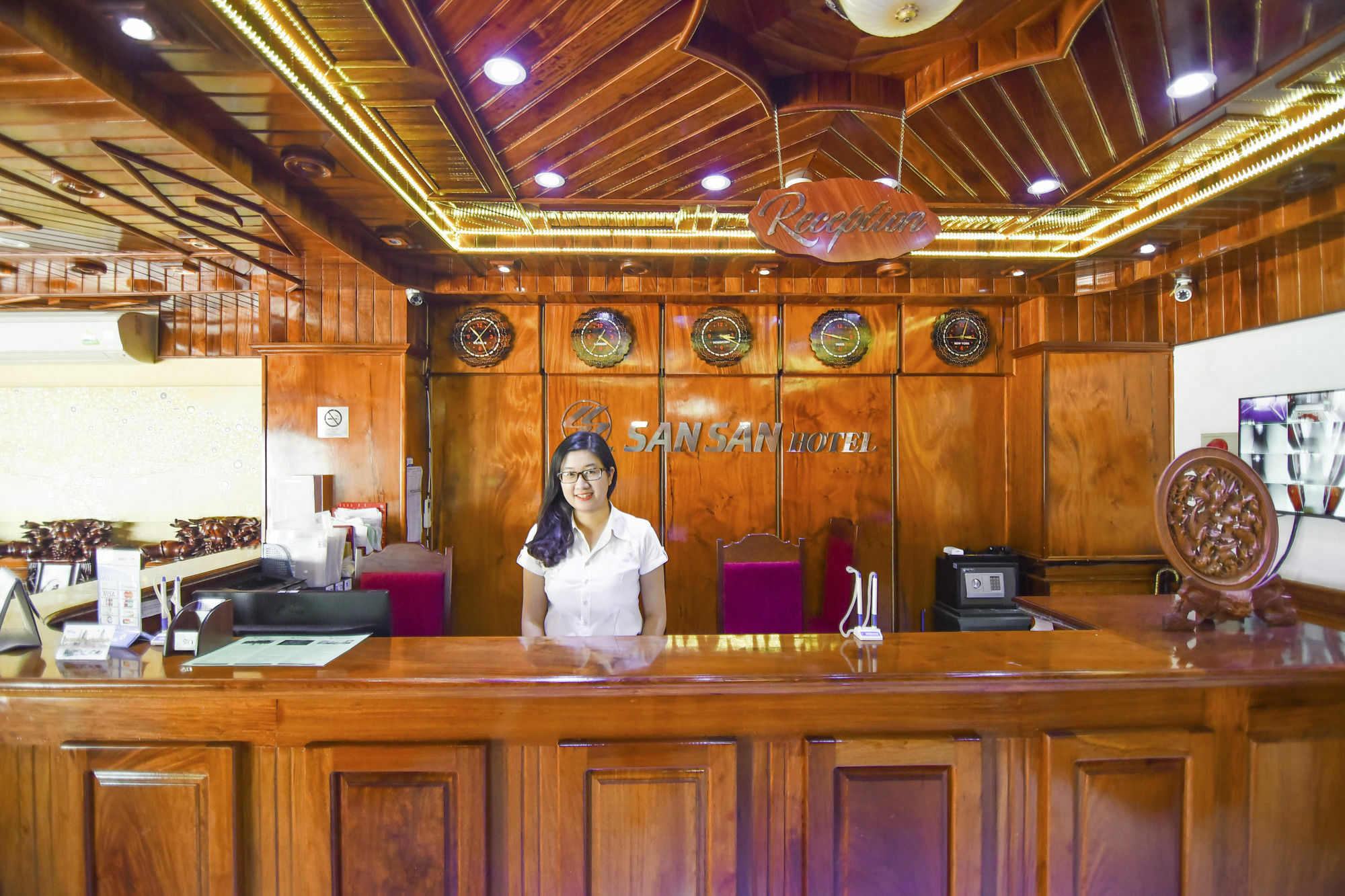 Hotel San San