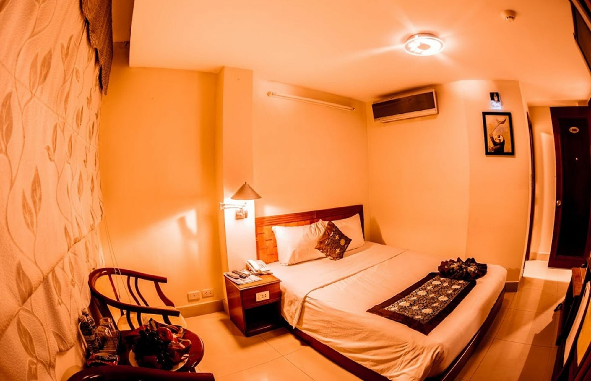 Hotel Pacific 2*