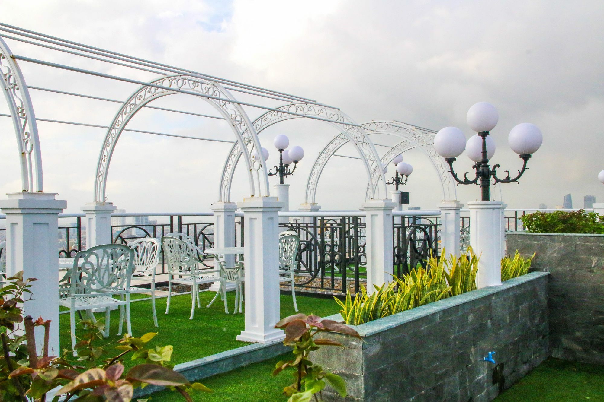 Hotel Fivitel Da Nang