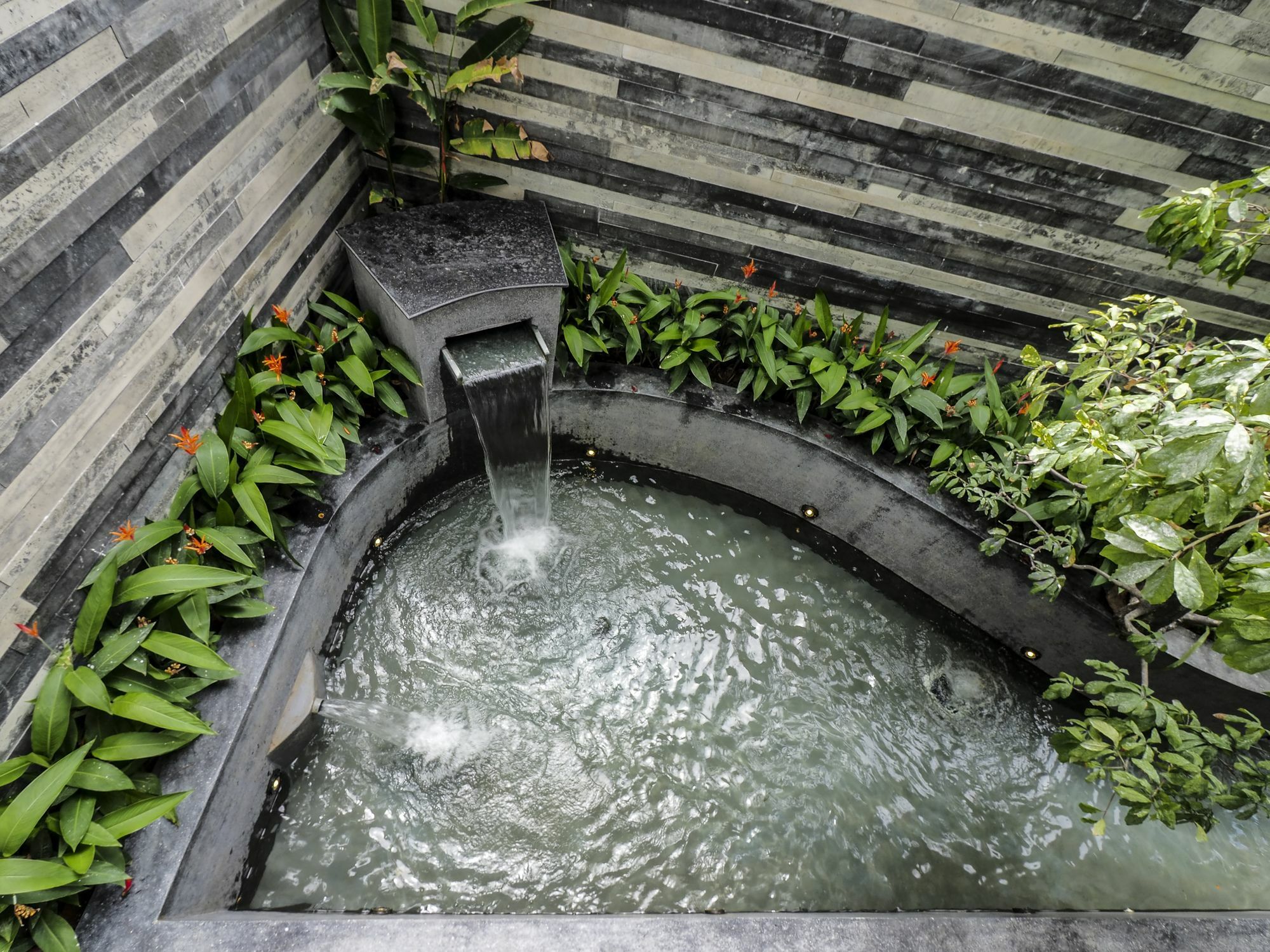 Babylon Garden Khách sạn Đà Nẵng