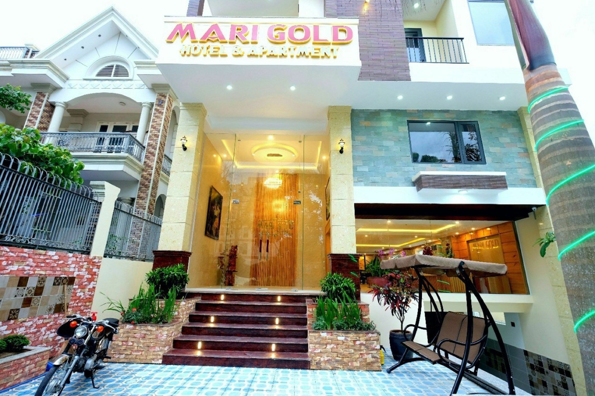 Marigold & 3* Da Nang