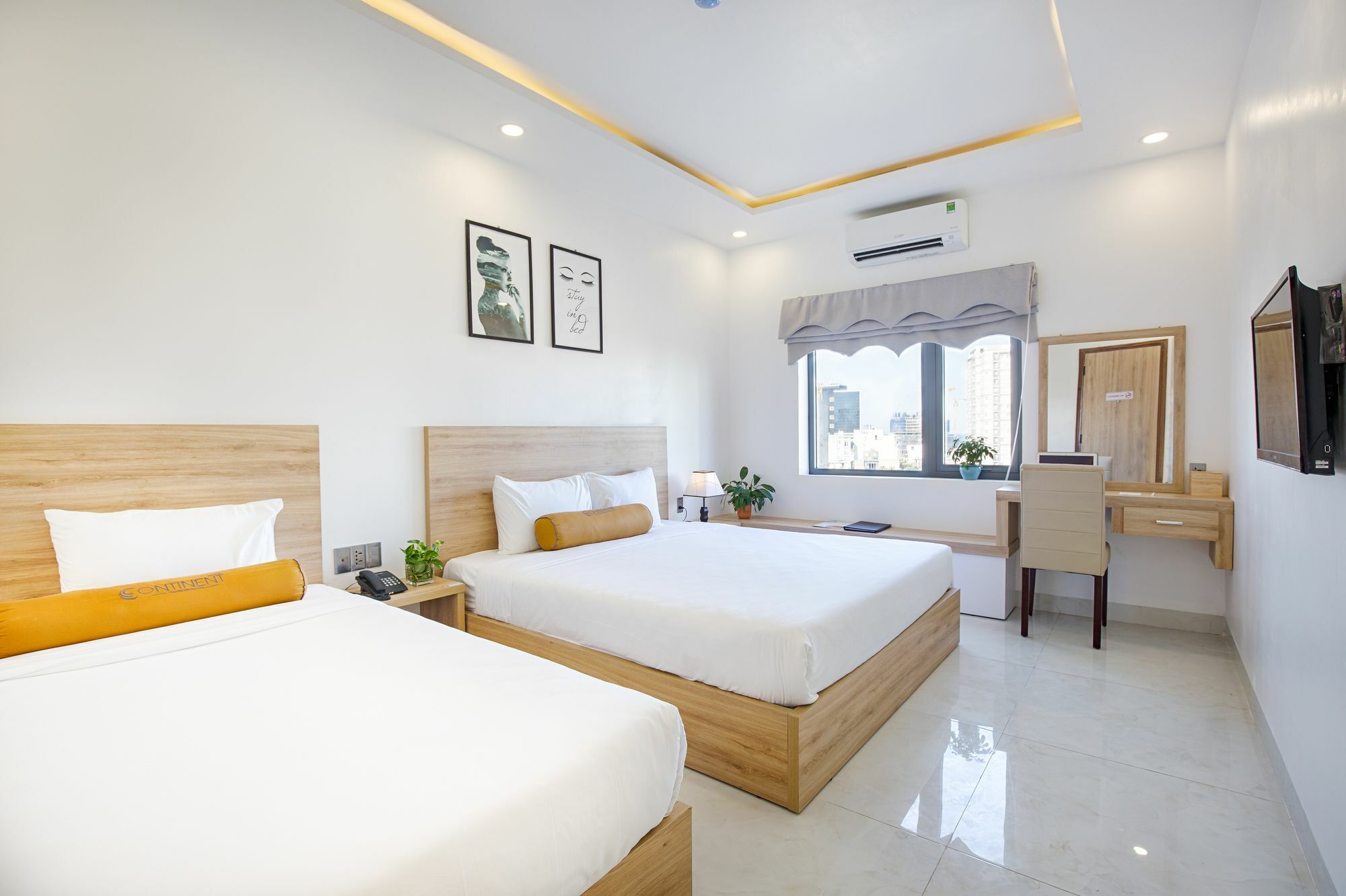 Continent Hotel