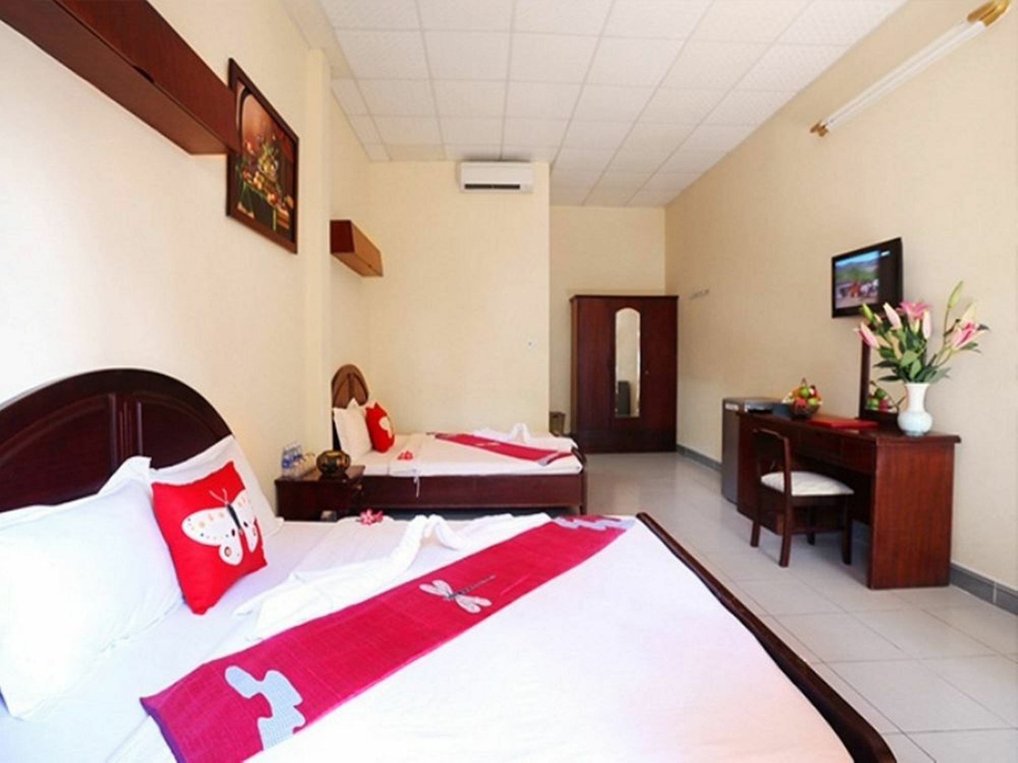 Hon Rom 1 Hotel