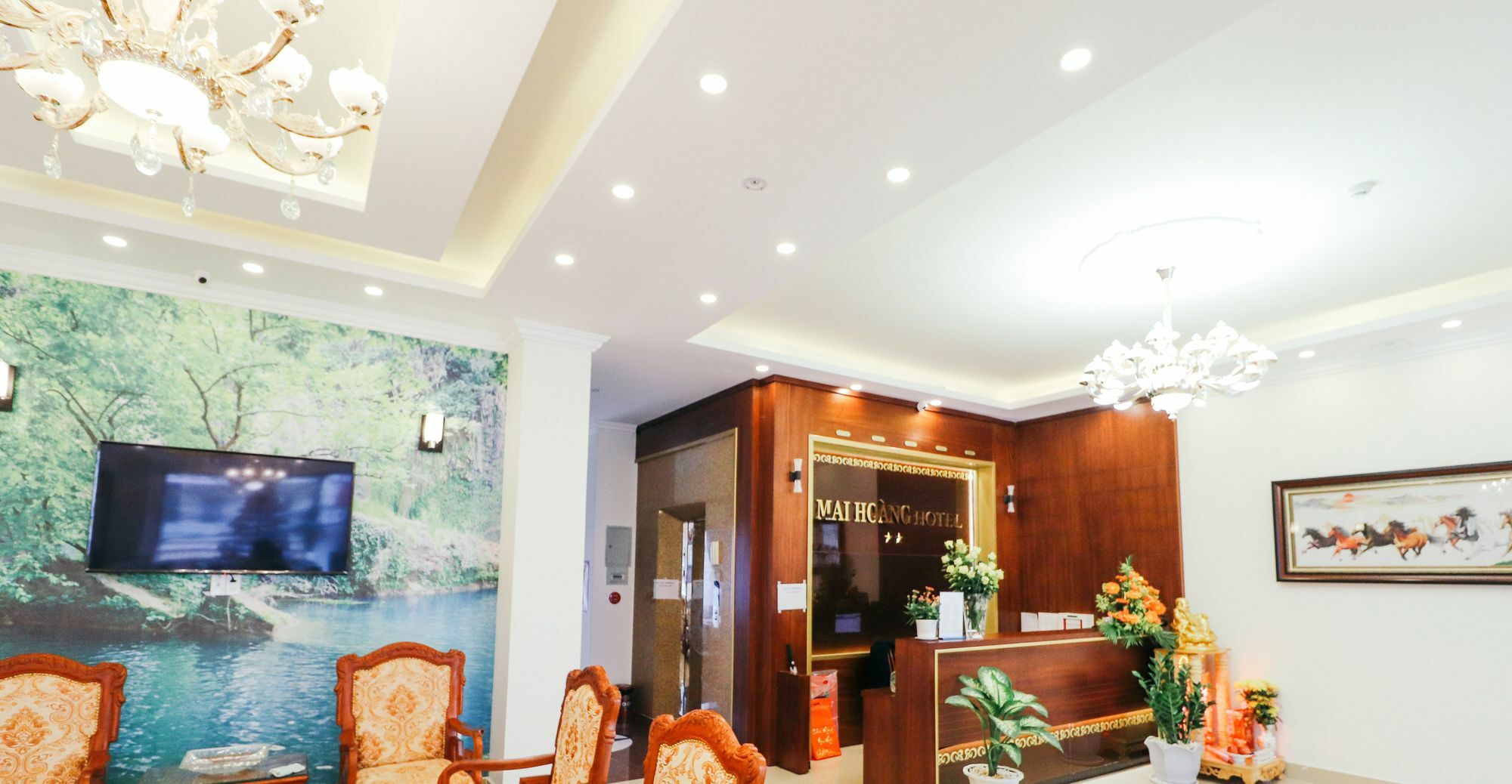 Hotel Mai Hoang 2*