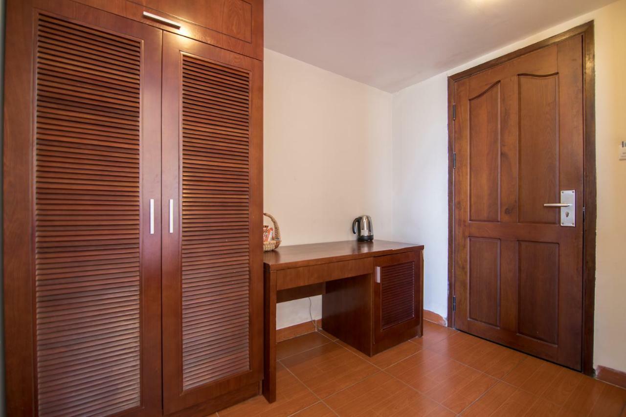 Hotel Grand Mango 3*